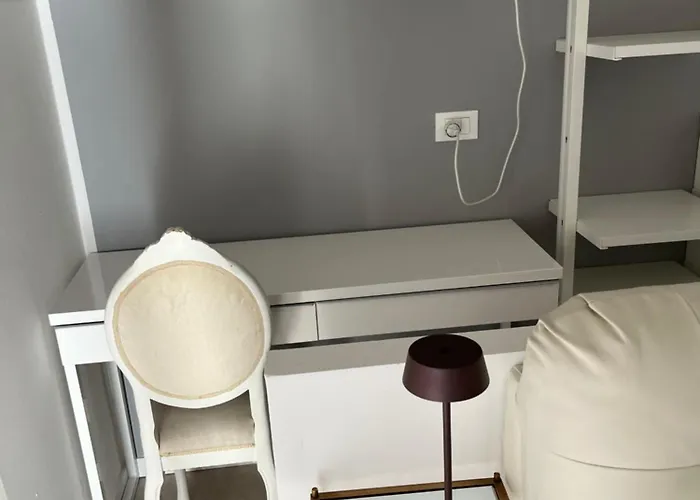 Fleur Blanche Bed & Breakfast 3*